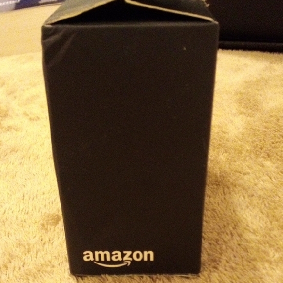 Amazon Smart Plug with Alexa Compatibility - Picture 2 of 4